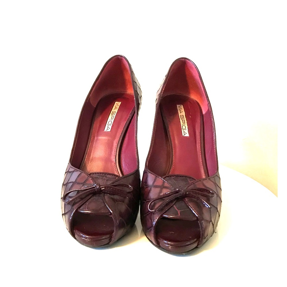 Via Spiga peep toe heels